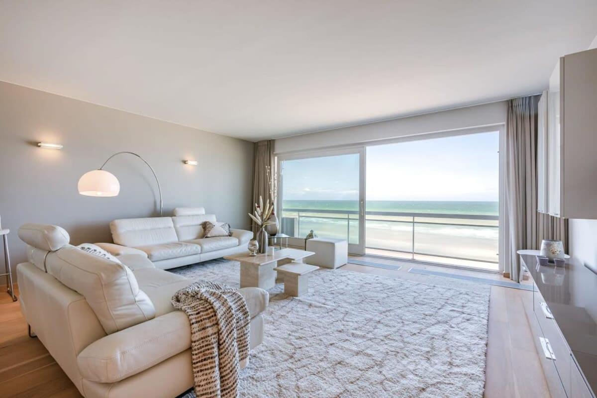 Huswell - Apartment With Stunning Sea View In ميدل كيرك المظهر الخارجي الصورة
