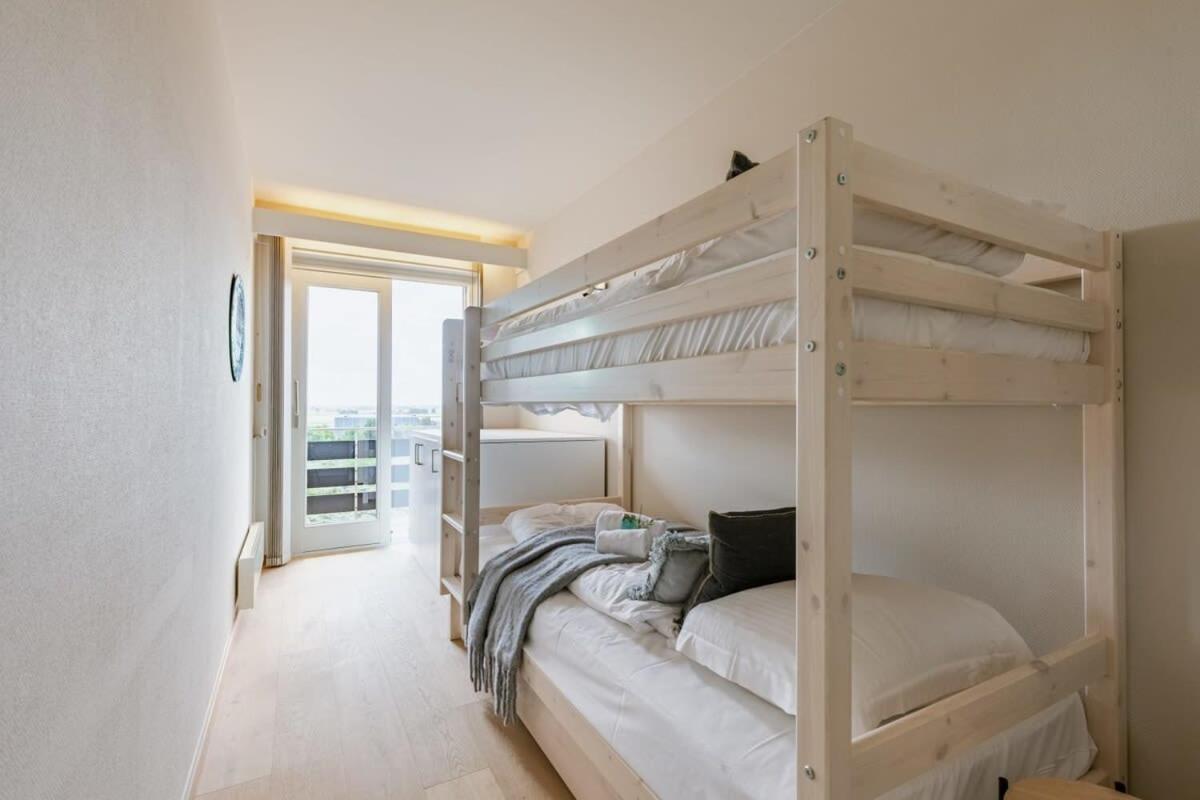 Huswell - Apartment With Stunning Sea View In ميدل كيرك المظهر الخارجي الصورة